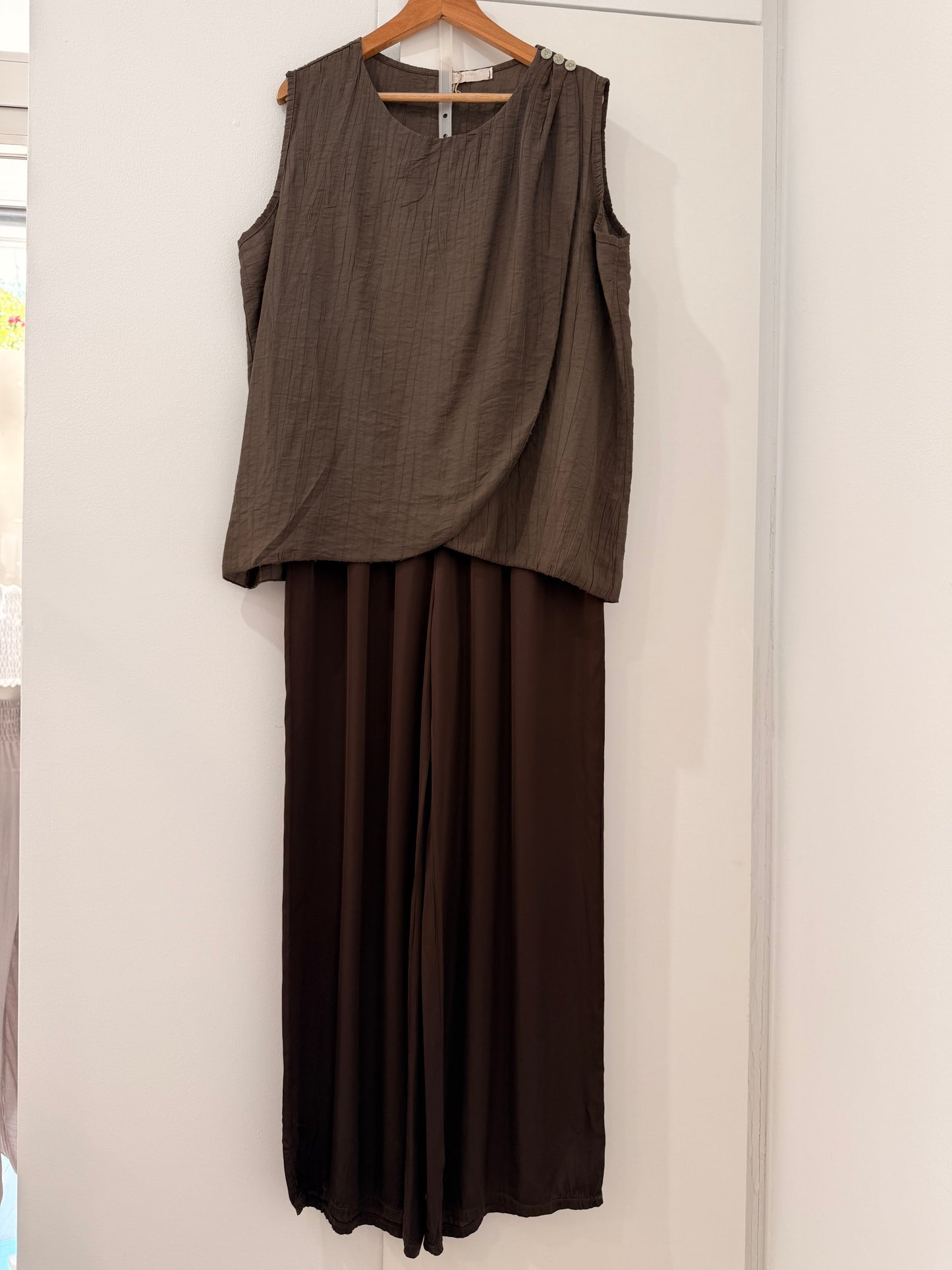 Blusa Sin Mangas Cruzada 37595