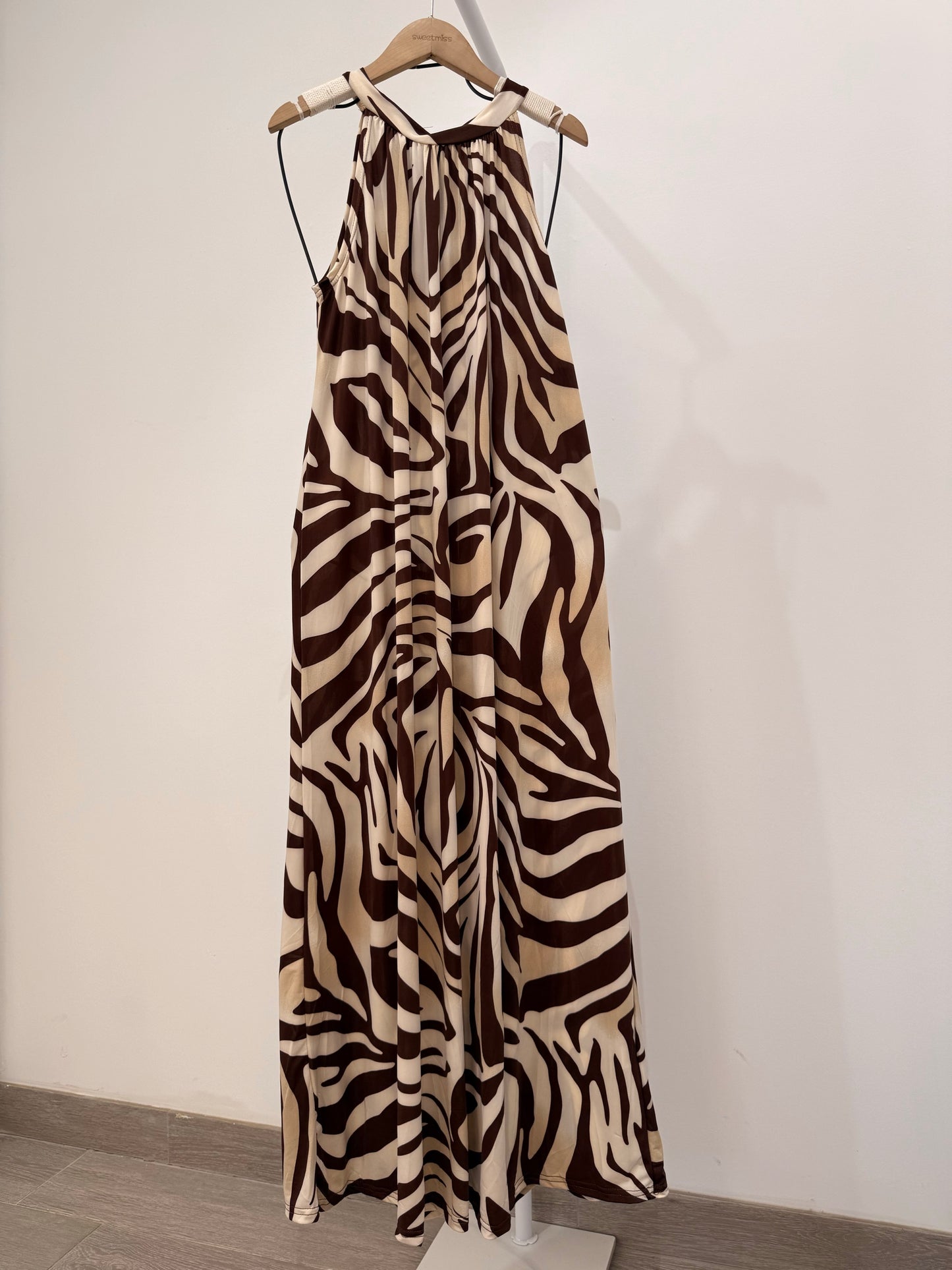 Vestido Licra Largo Halter Estampado Cebra