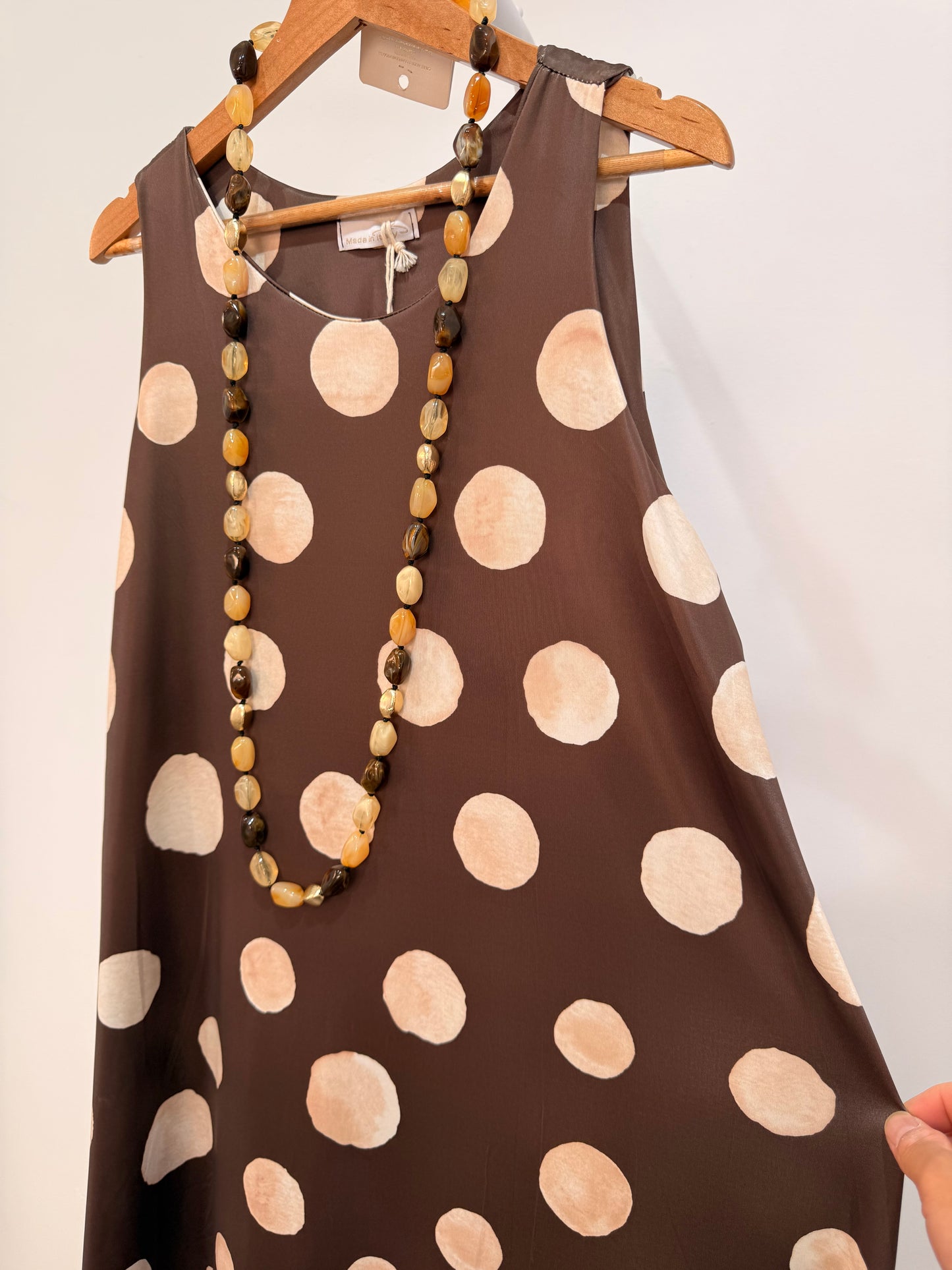 Vestido Largo Fluido de Lunares 2513