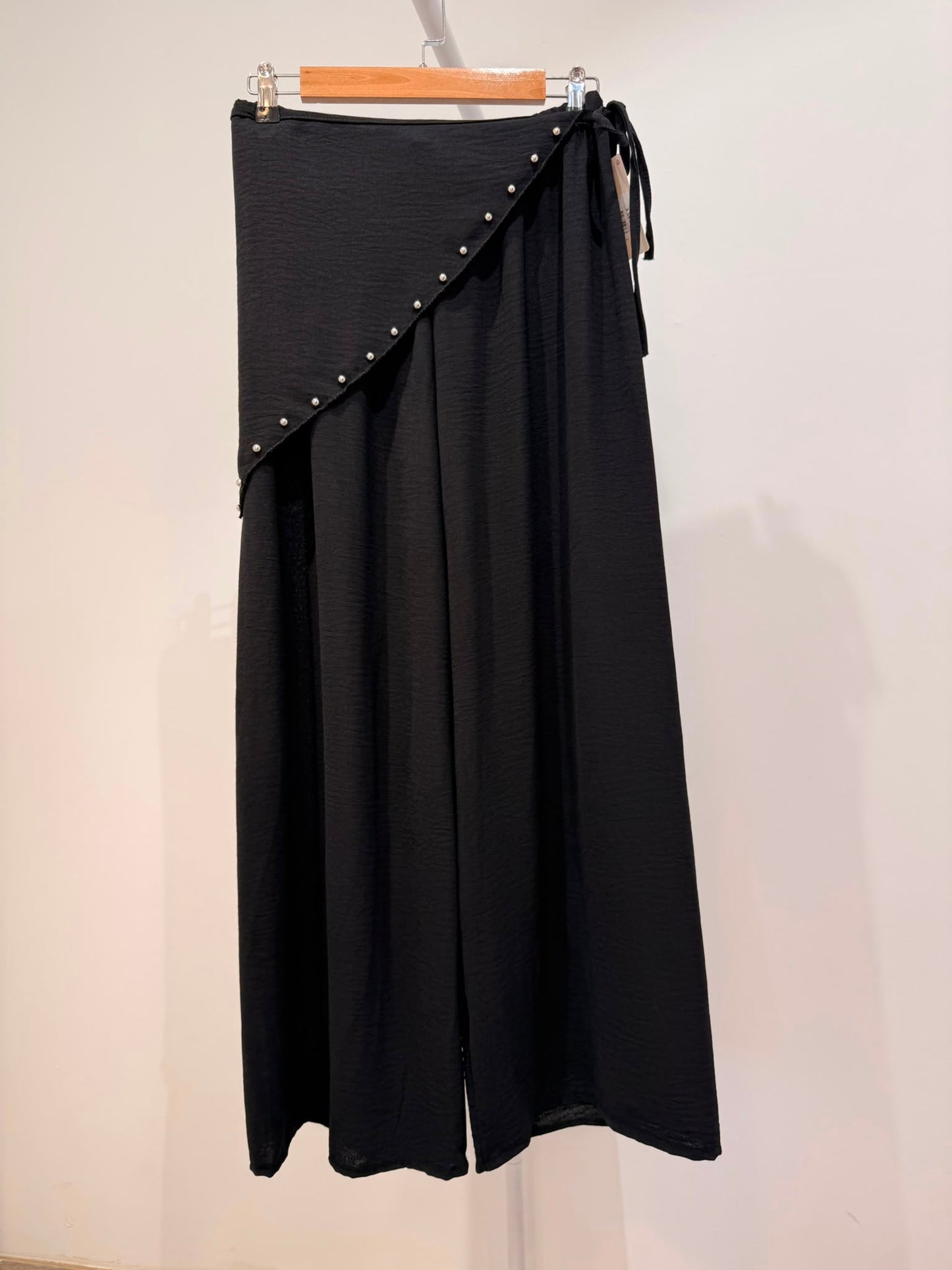 Pantalón con pañuelo