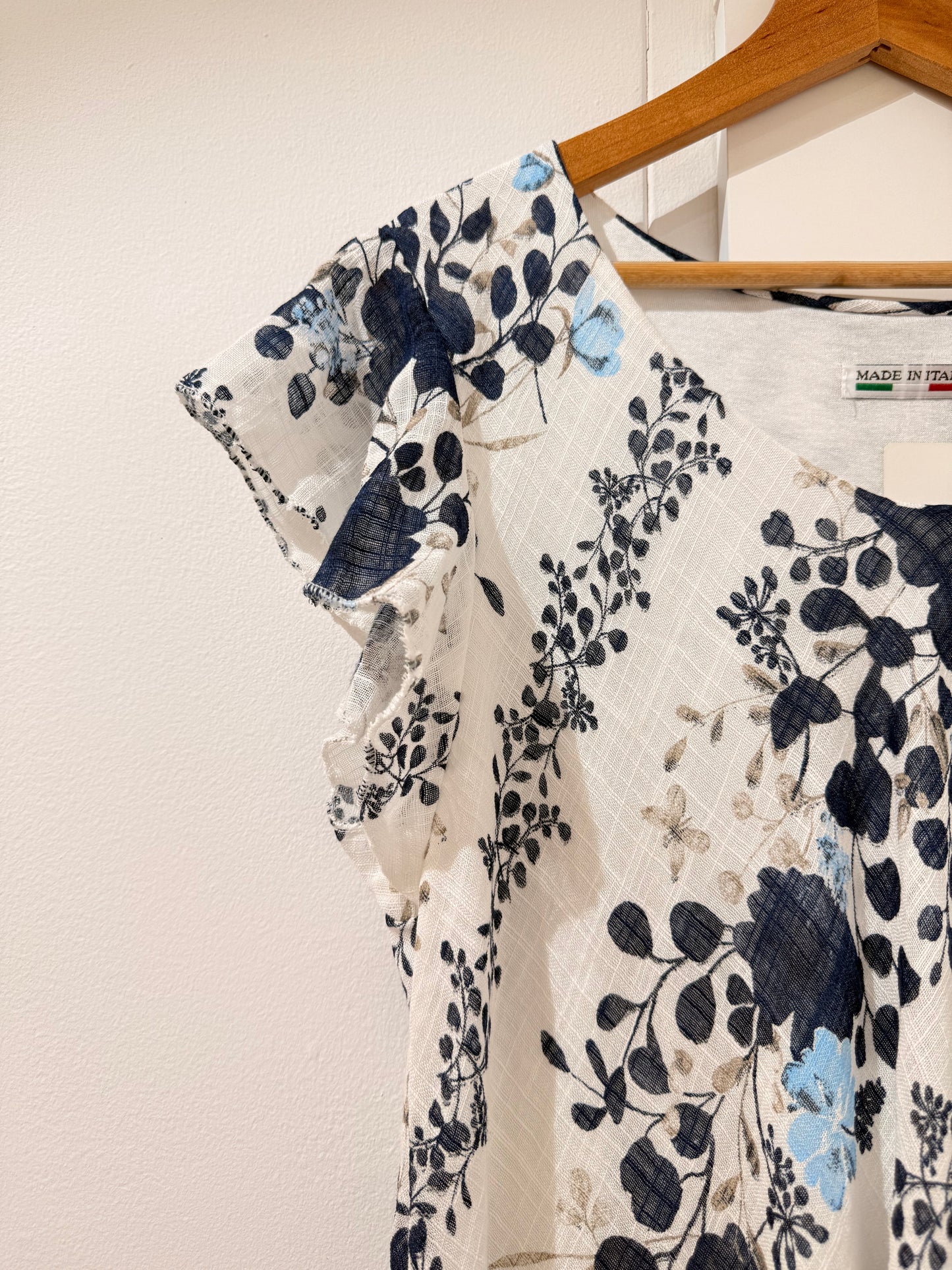 Vestido midi estampado floral con manga de volantes 5452