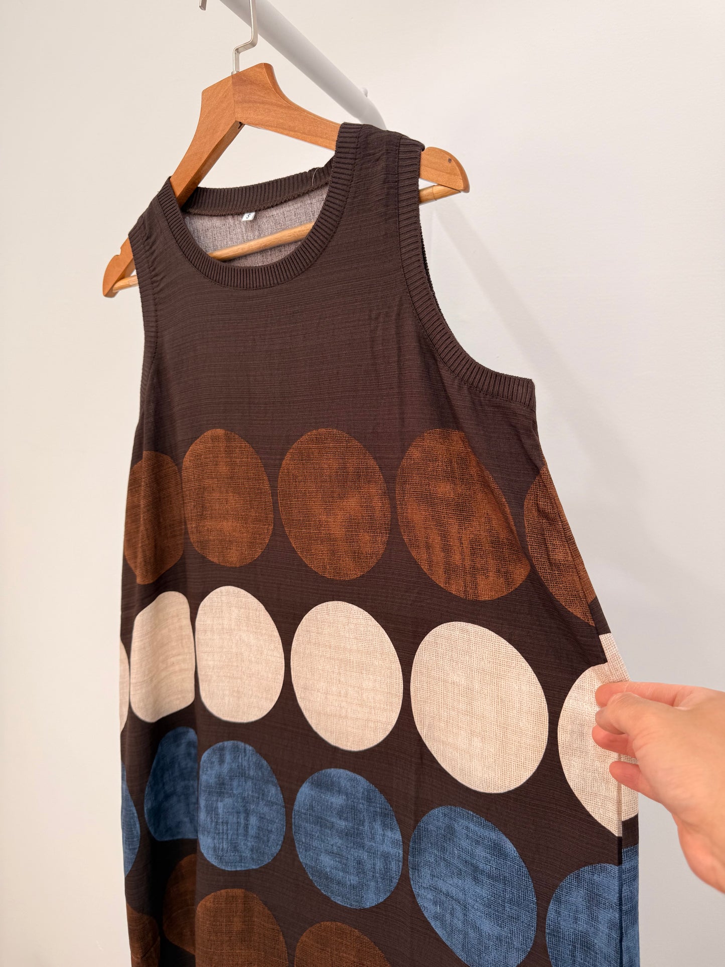 Vestido Largo de Punto con Lunares