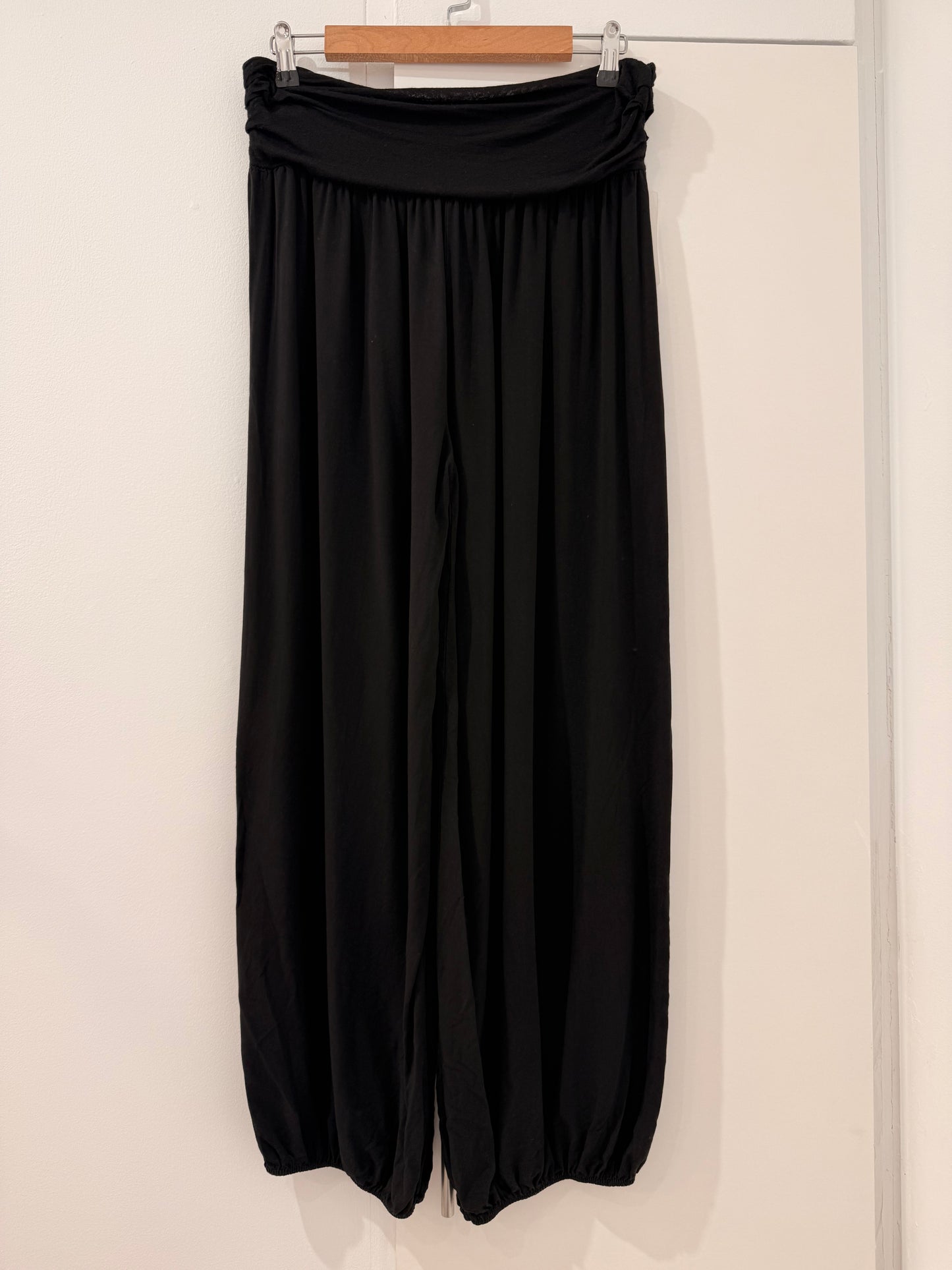 Pantalón bombacho con cintura elástica ancha 2092