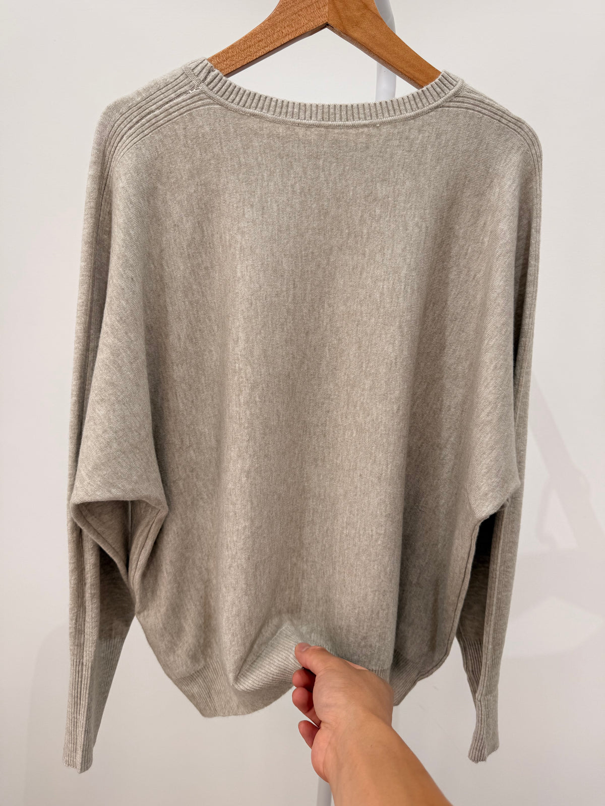 Jersey de punto oversize con raya central 12560
