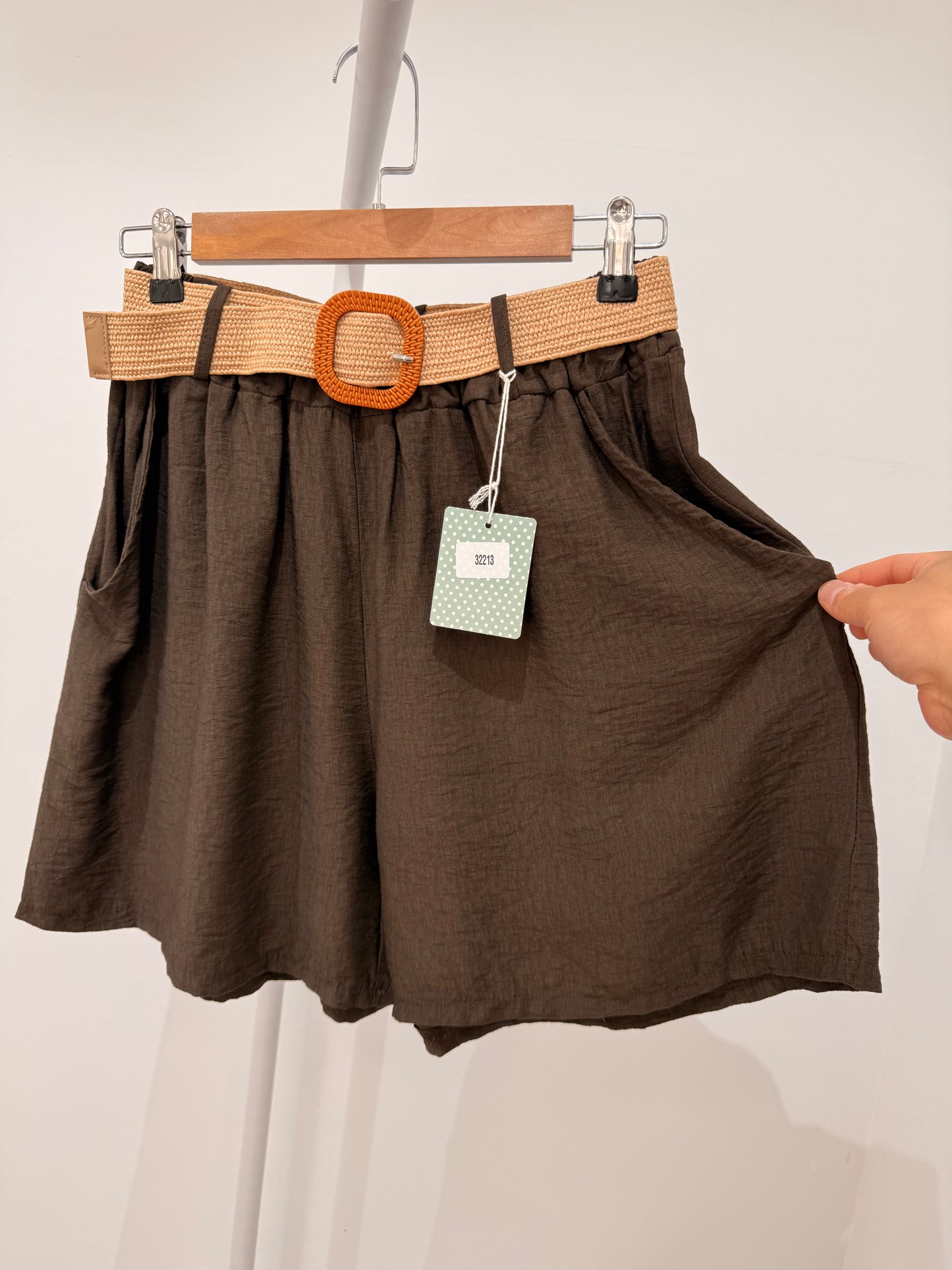 Pantalón Corto con Cinturón 32212