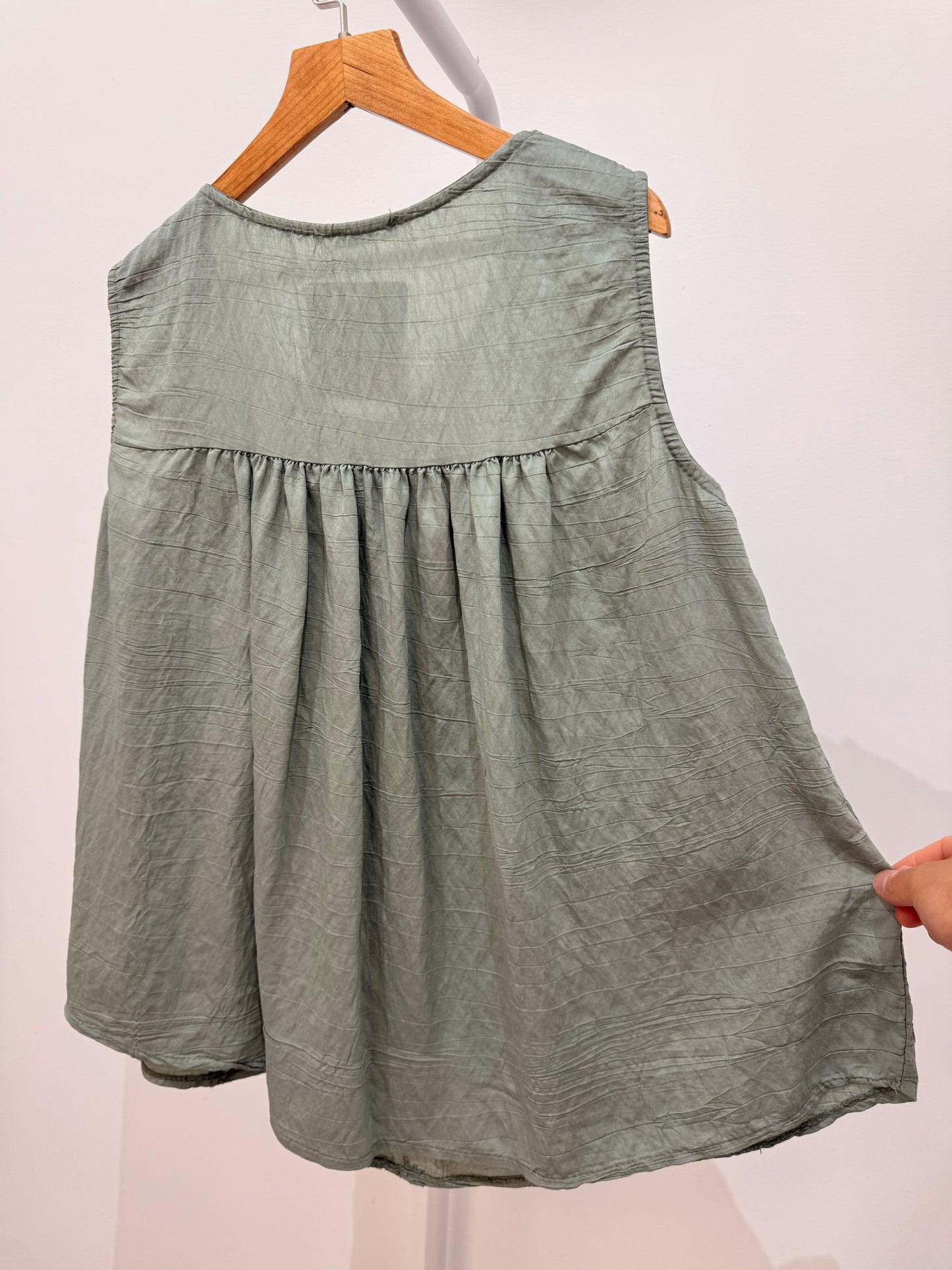 Blusa boho detalles de encaje y bordados floreados 18665