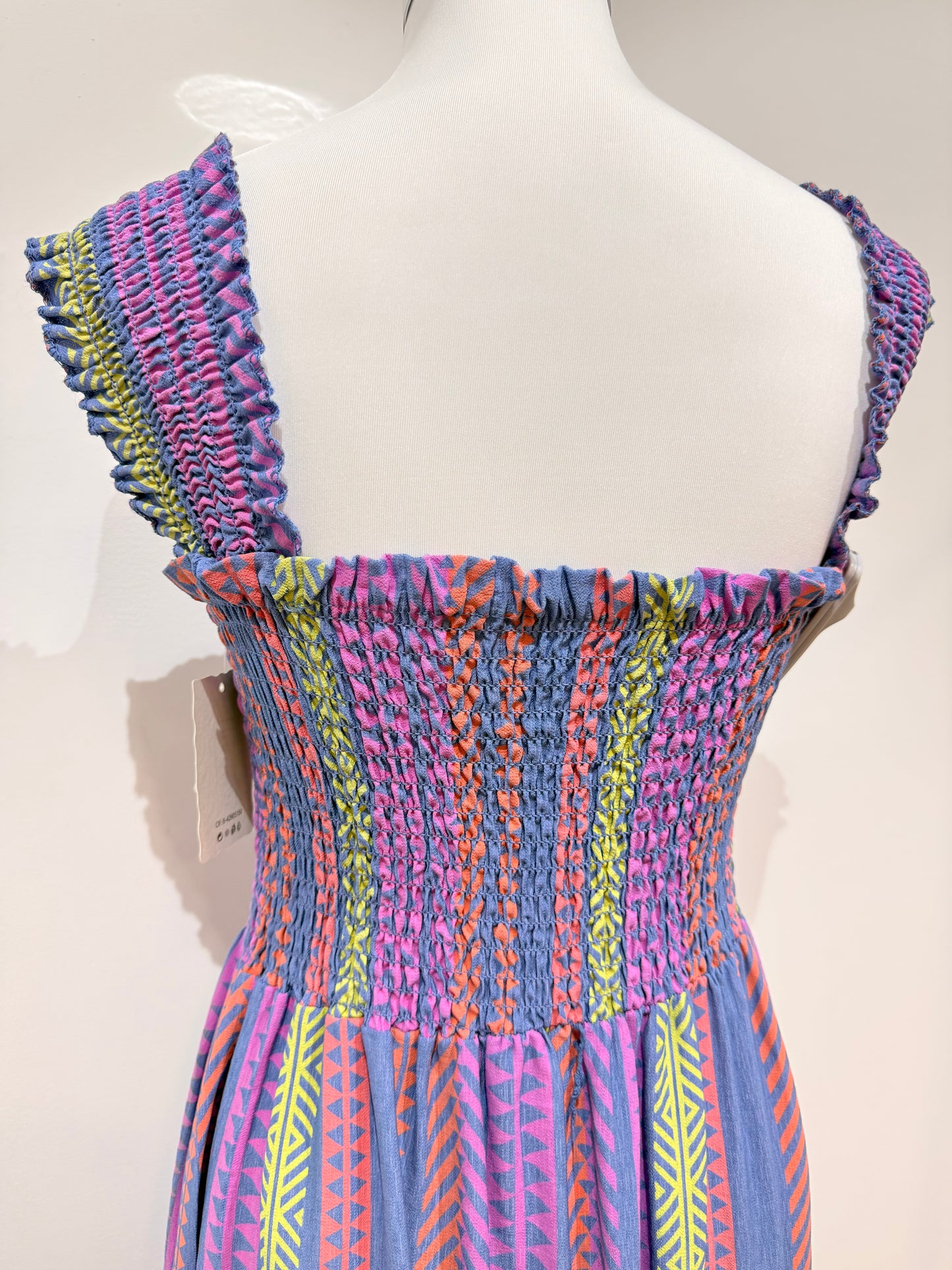 Vestido Largo Boho Pecho Nido de Abeja y Estampado Étnico 09530