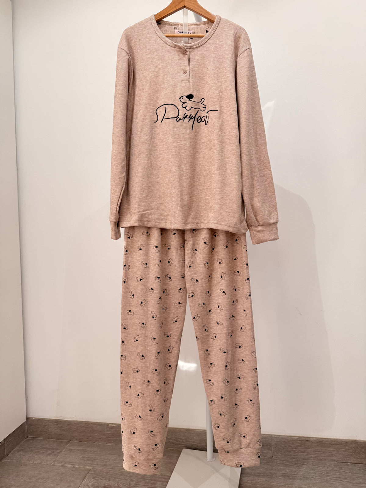 Conjunto Pijama afelpado con estampado de perritos 8330