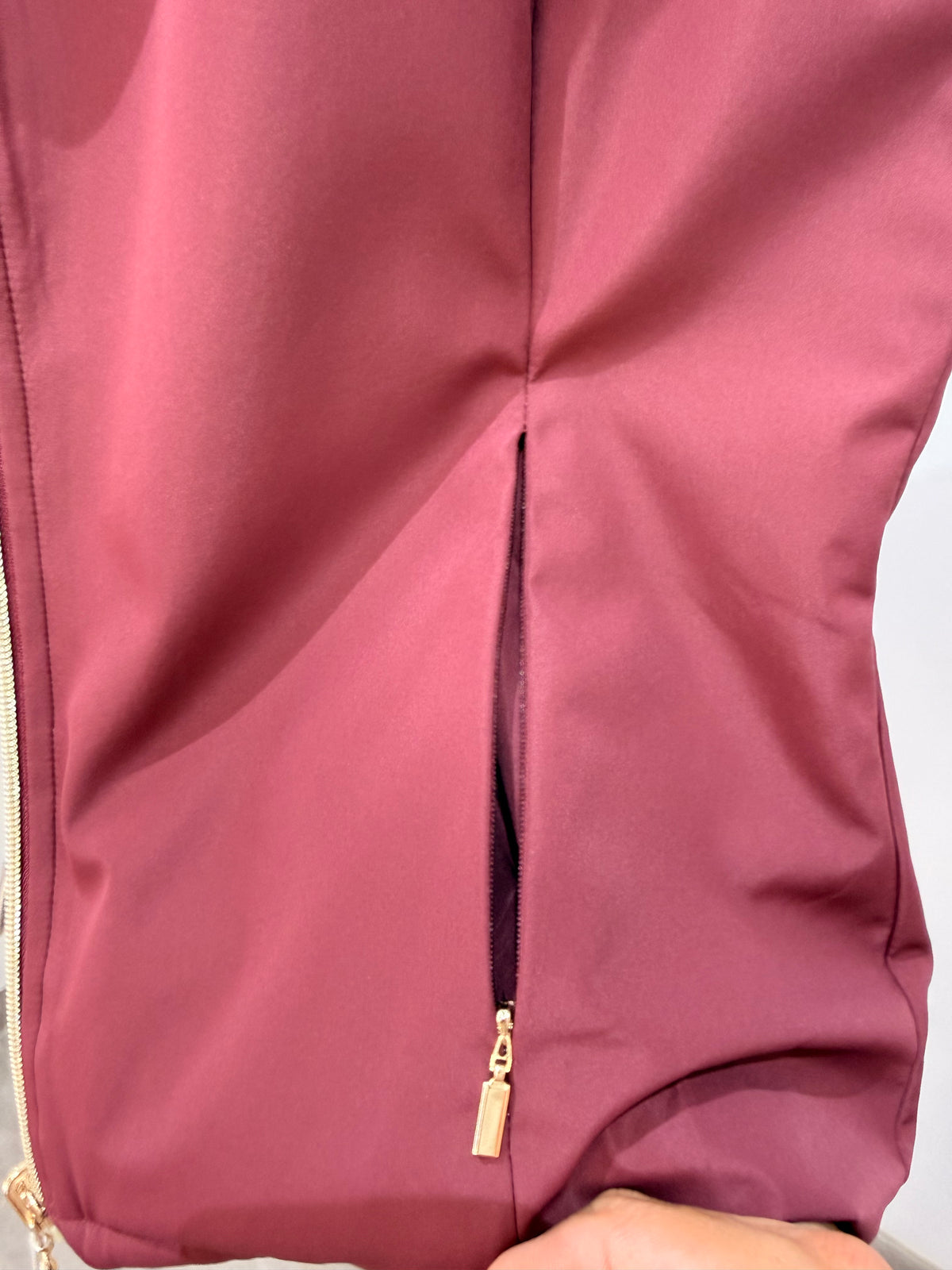 Chaleco Reversible Acolchado con Capucha J8222