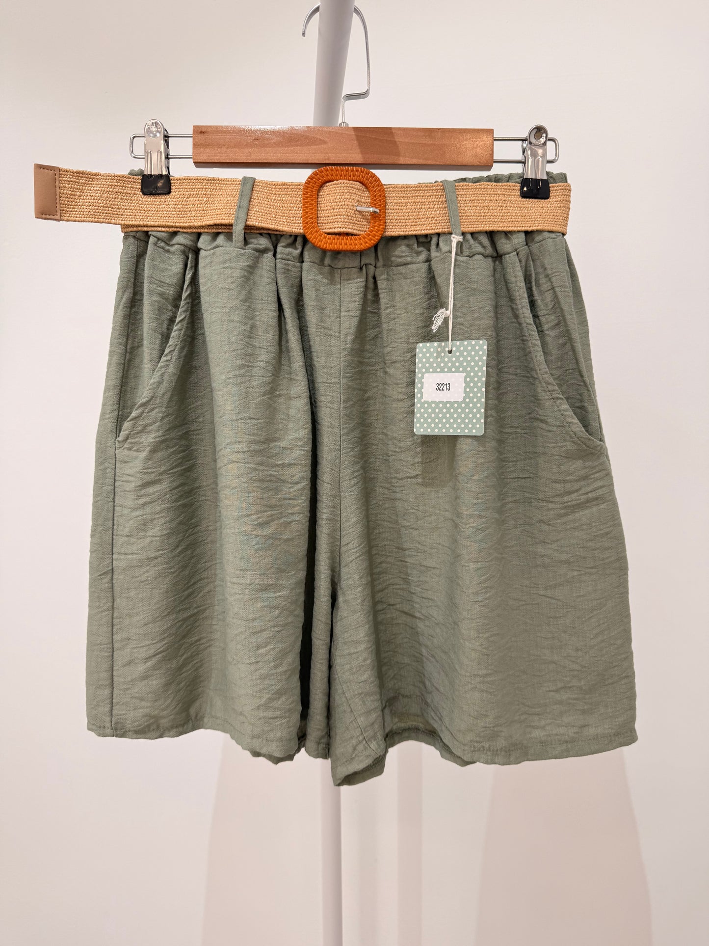 Pantalón Corto con Cinturón 32212