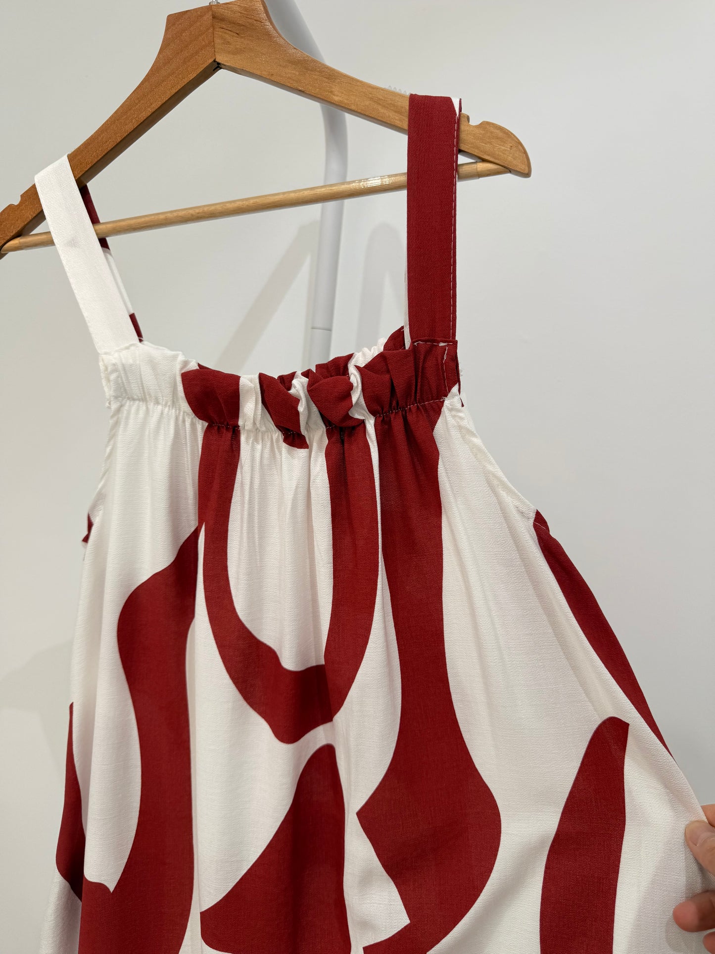 Vestido Largo Escote Fruncido (Estampado Abstracto)
