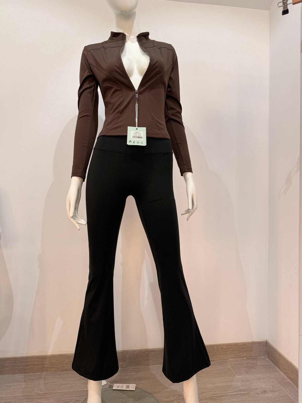 Leggings acampanados de talle alto 90602