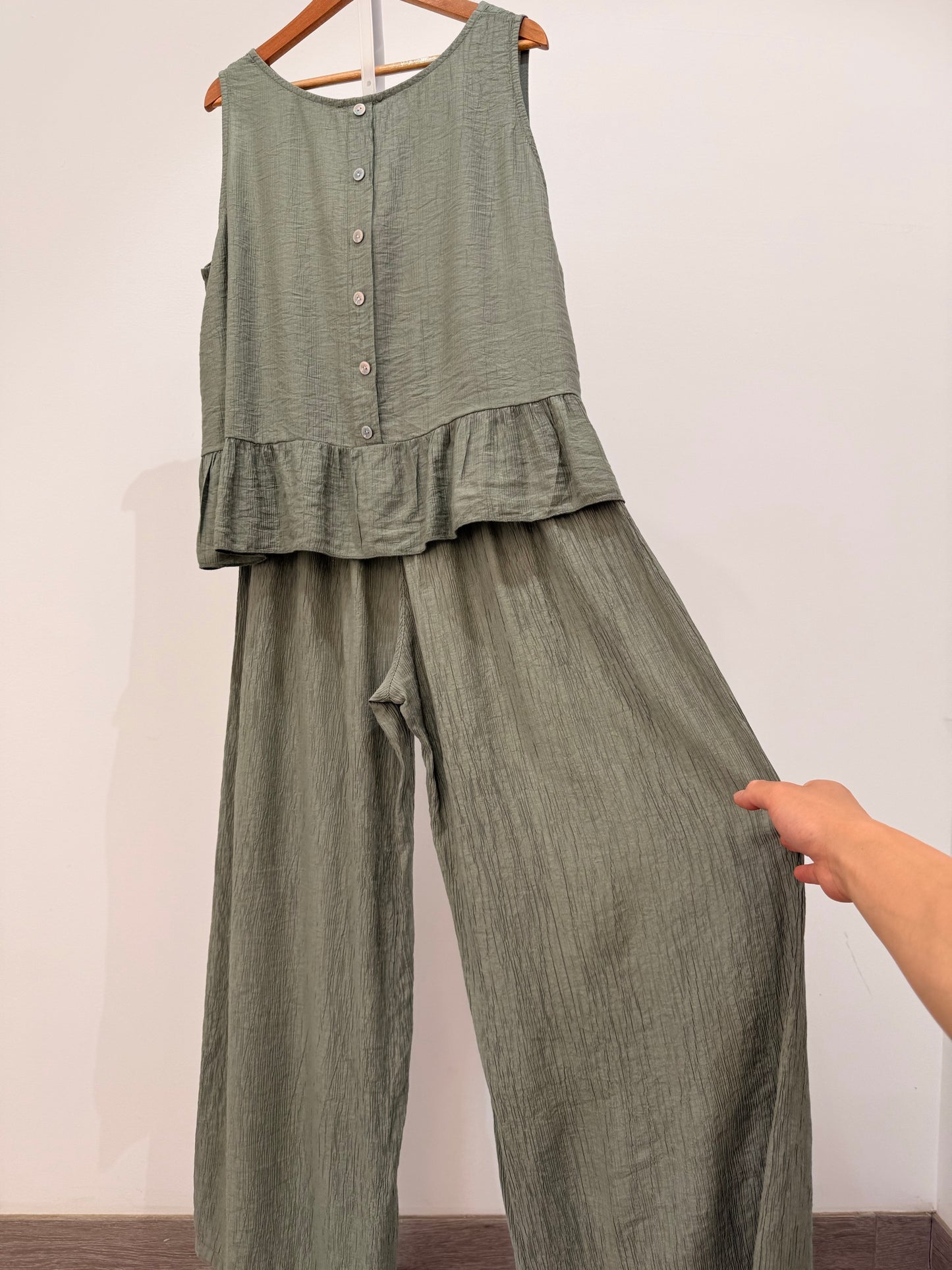 Blusa Sin Mangas con Volante