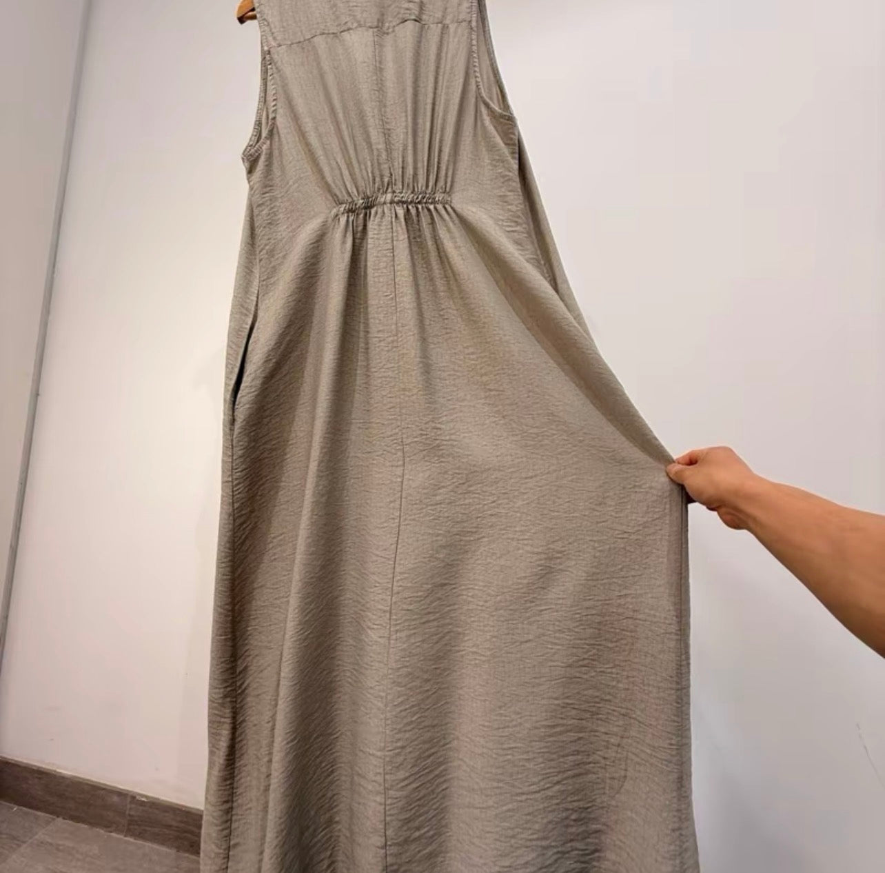 Vestido Largo Fluido Escote en V