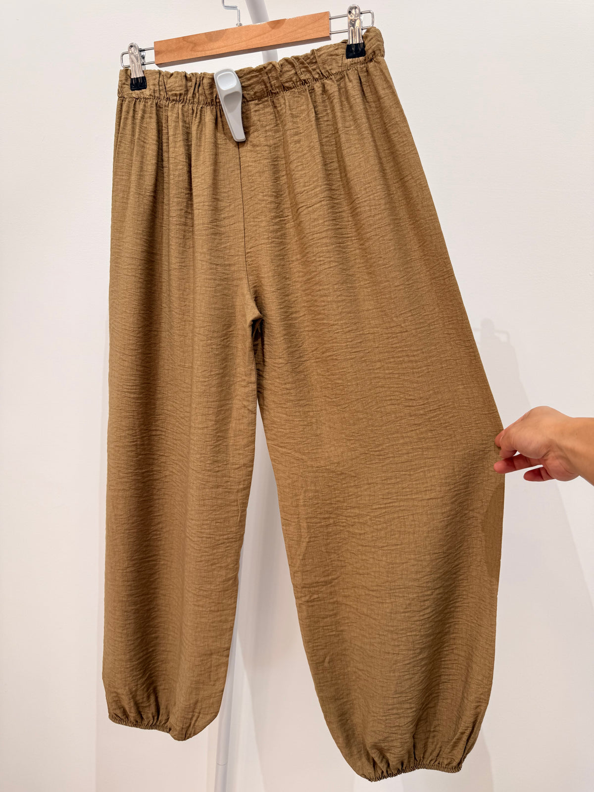 Pantalón bombacho de algodón con cintura elástica 13851