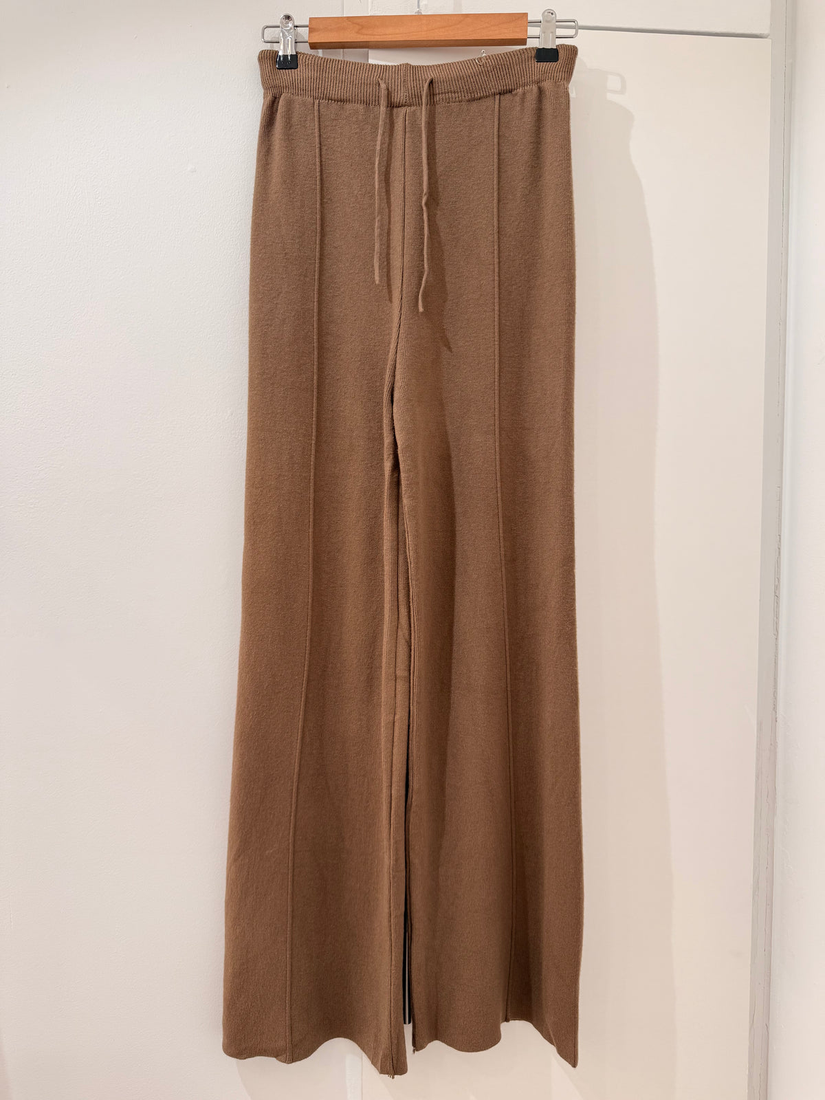 Pantalón de punto ancho 523