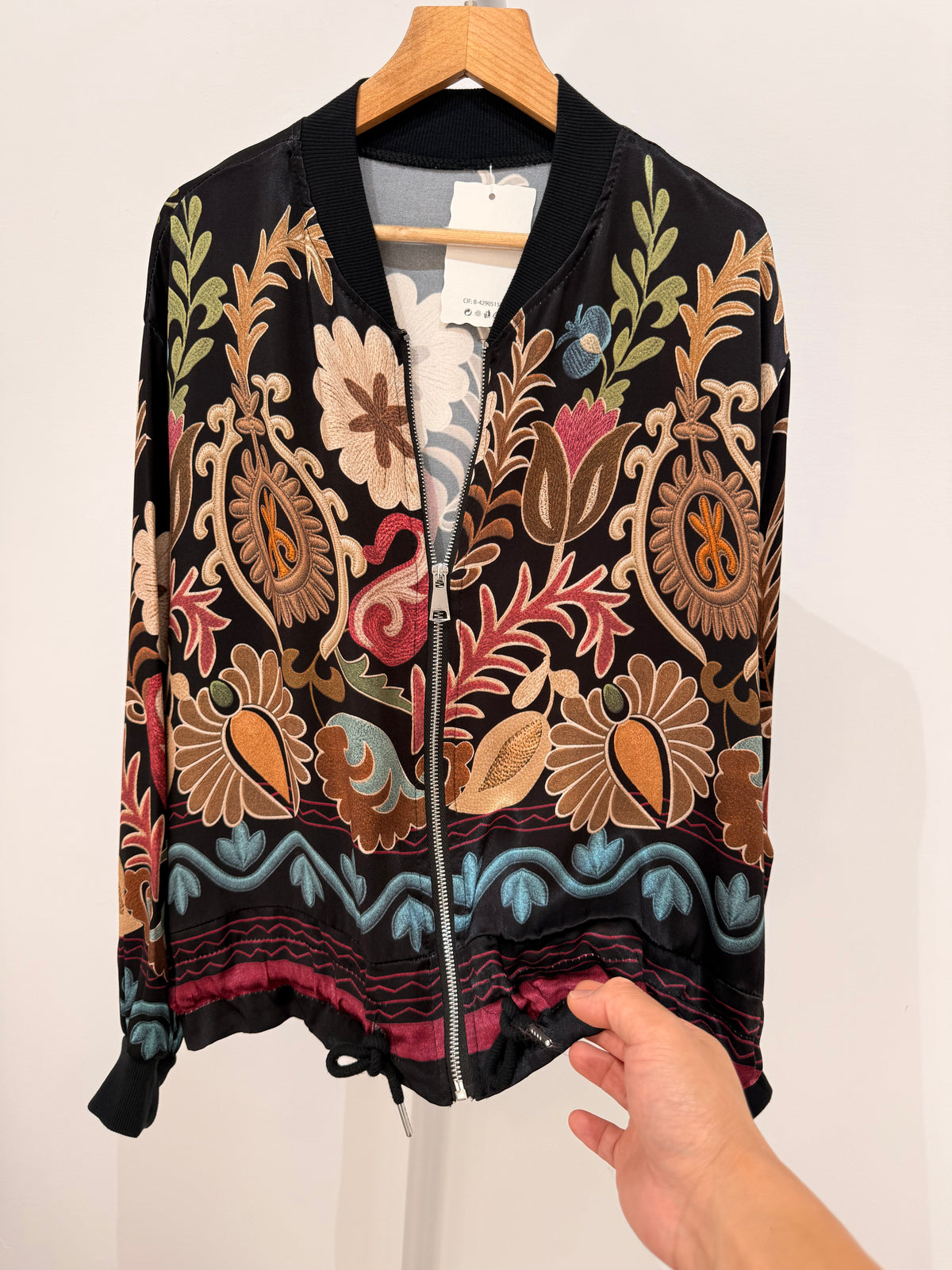 Bomber Satinado Floral 5367