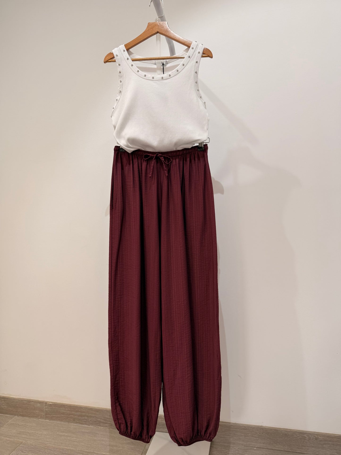Pantalón Bombacho Texturizado con Bolsillos