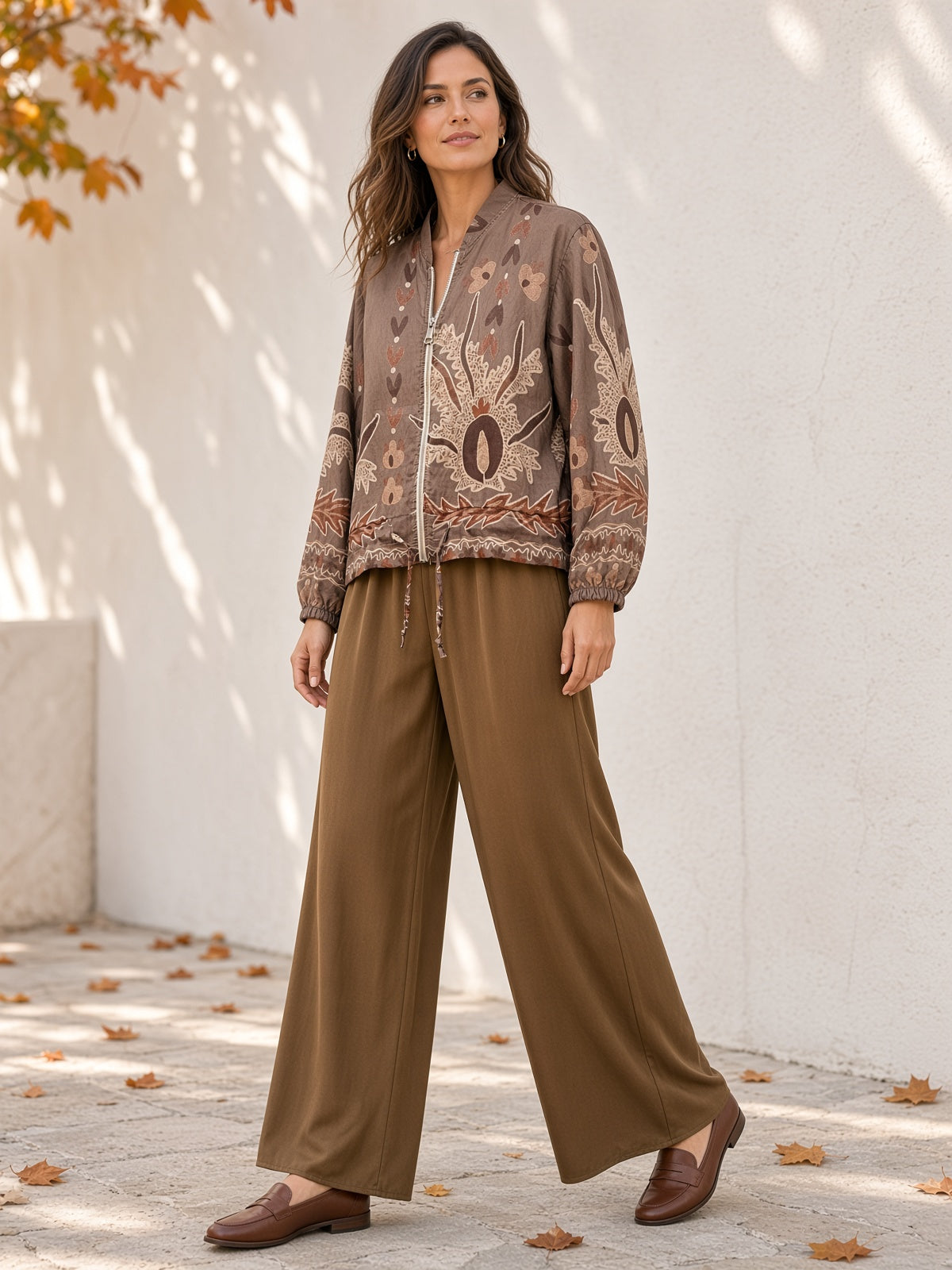 Pantalón satinado pernera ancha con cintura elástica 13856