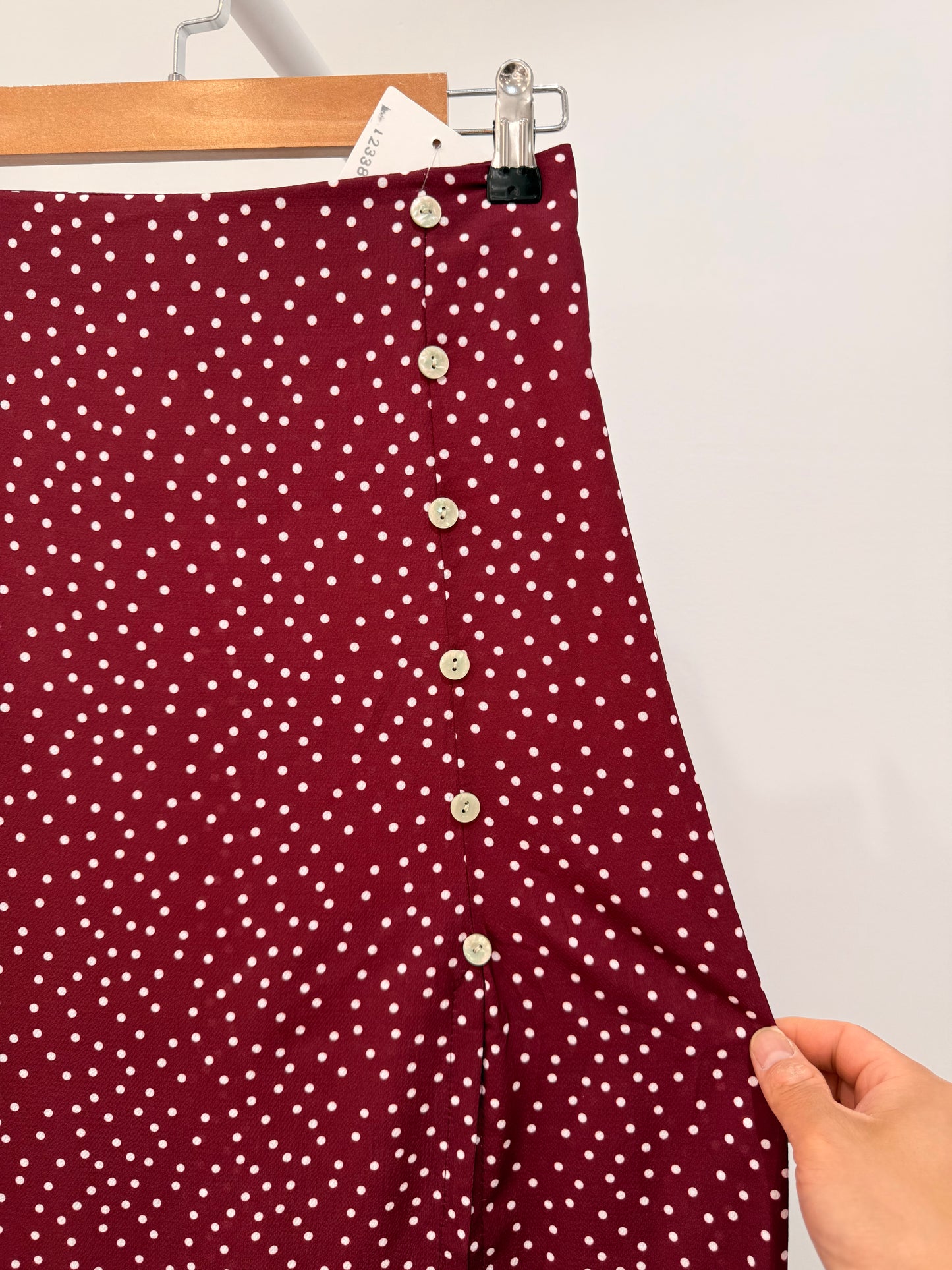 Falda midi lunares dispersos con abertura(12338)