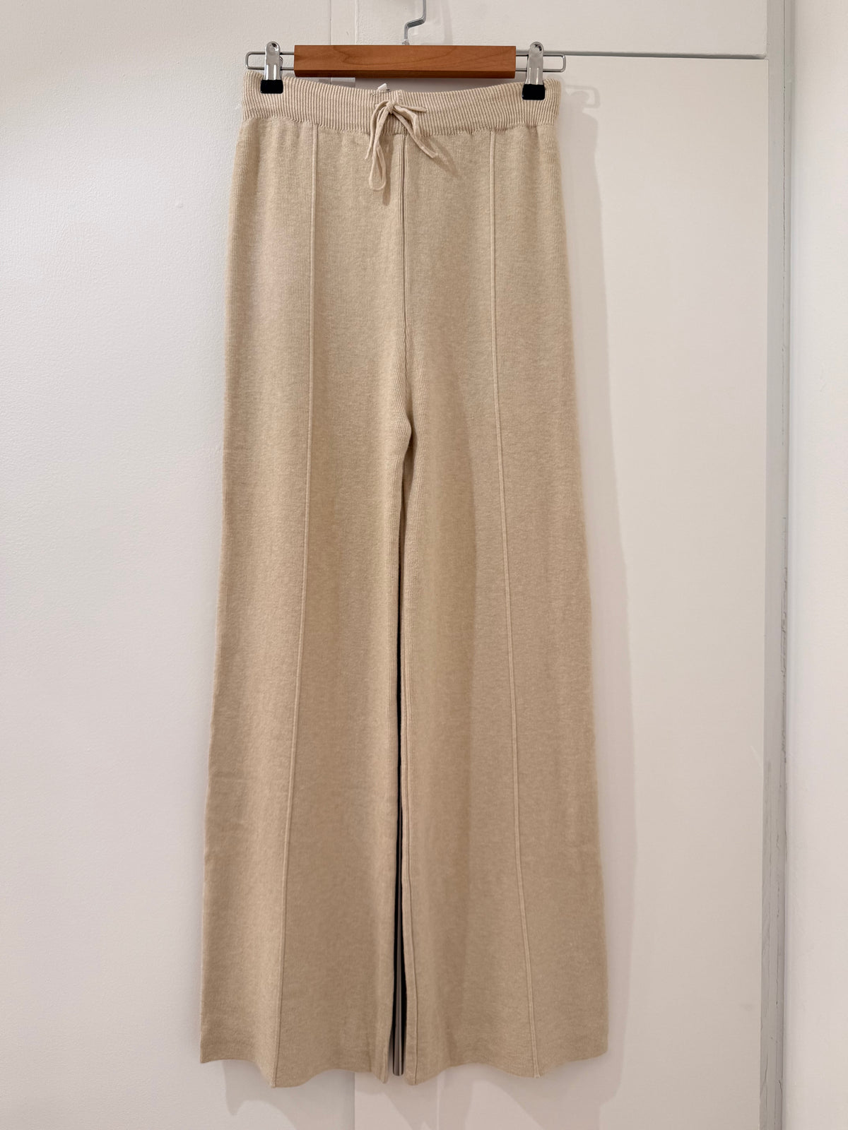 Pantalón de punto ancho 523
