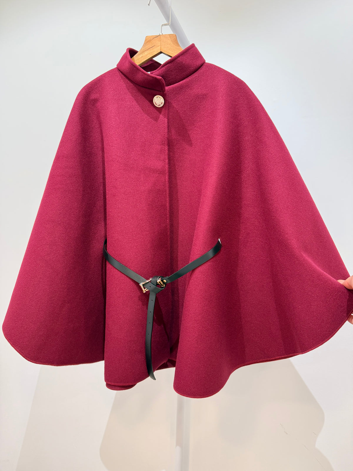 Poncho de cuello alto 717