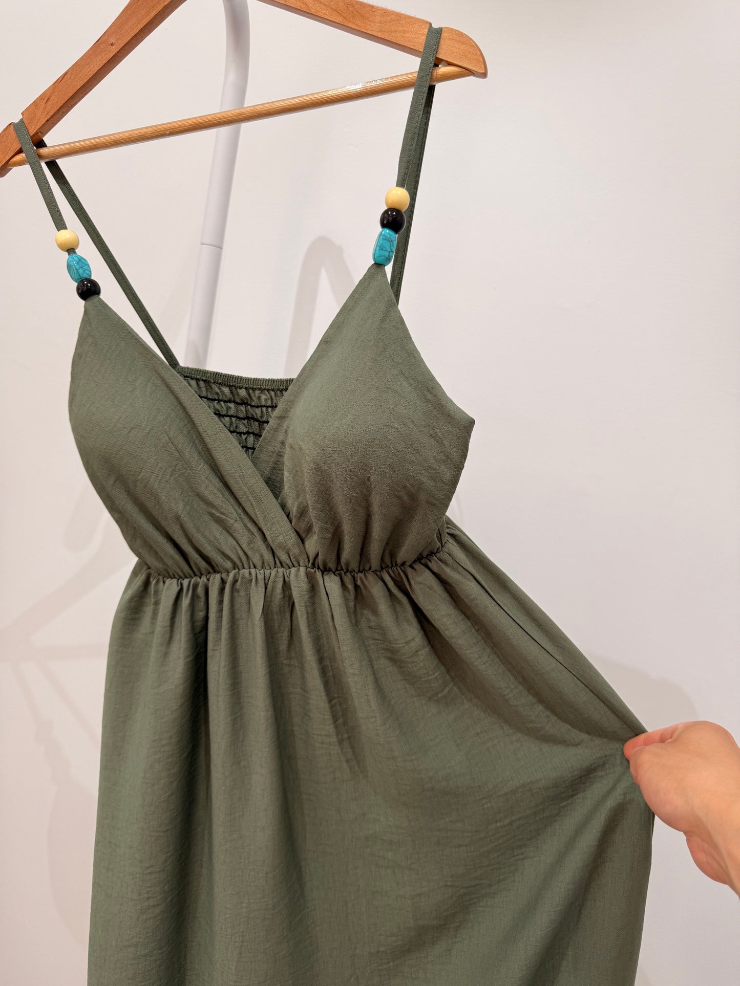 Vestido Largo con Cuentas y Pecho Preformado 26066