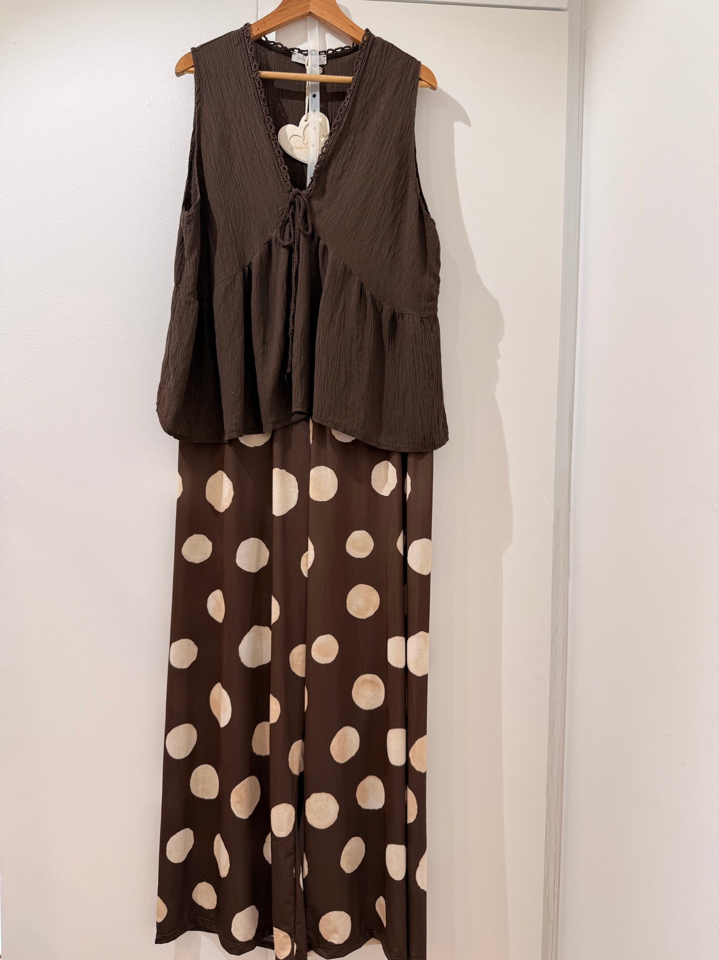 Blusa fluido de tirantes con escote en V 11932