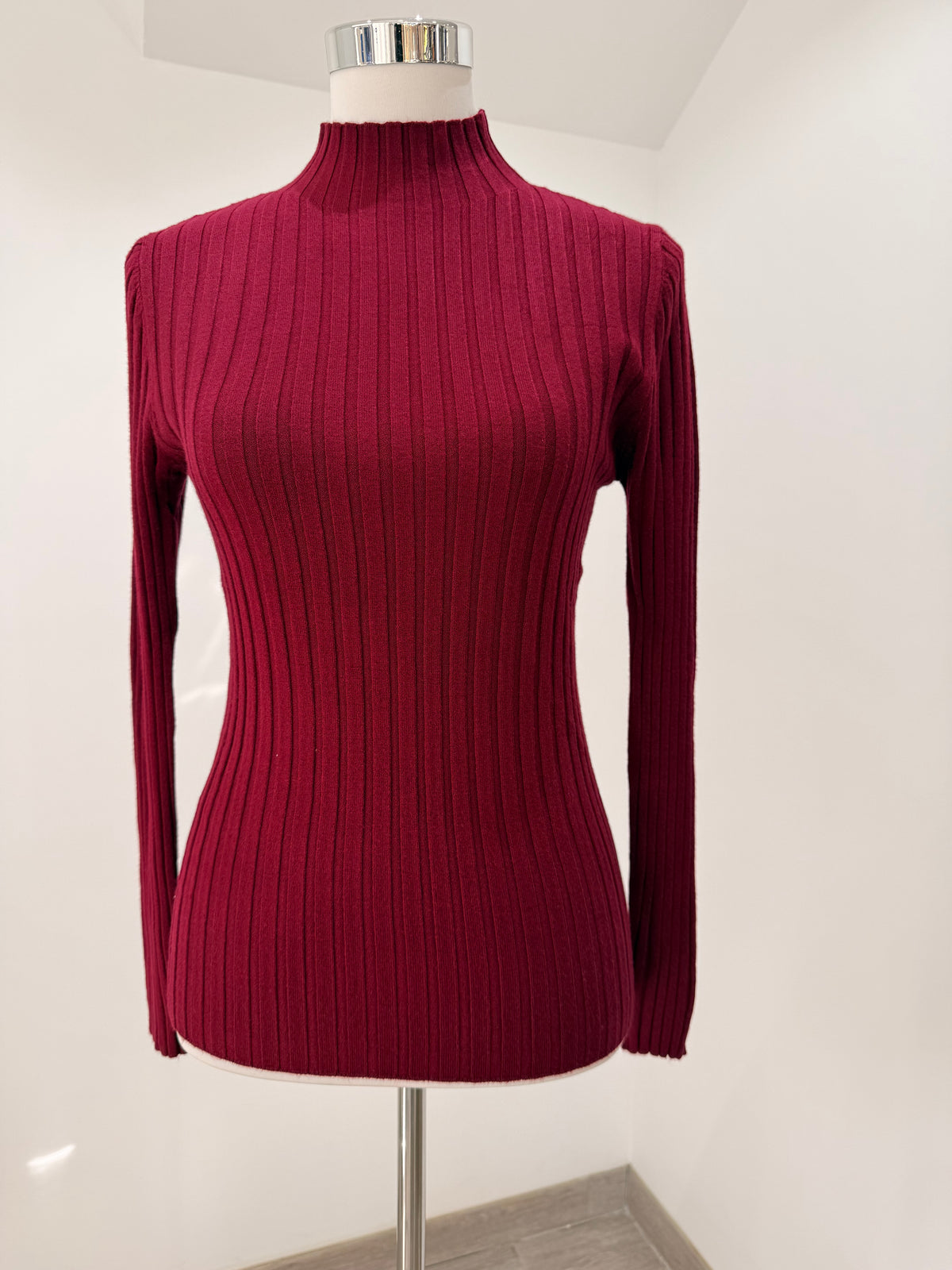 Jersey de punto de canalé cuello semi alto 2003