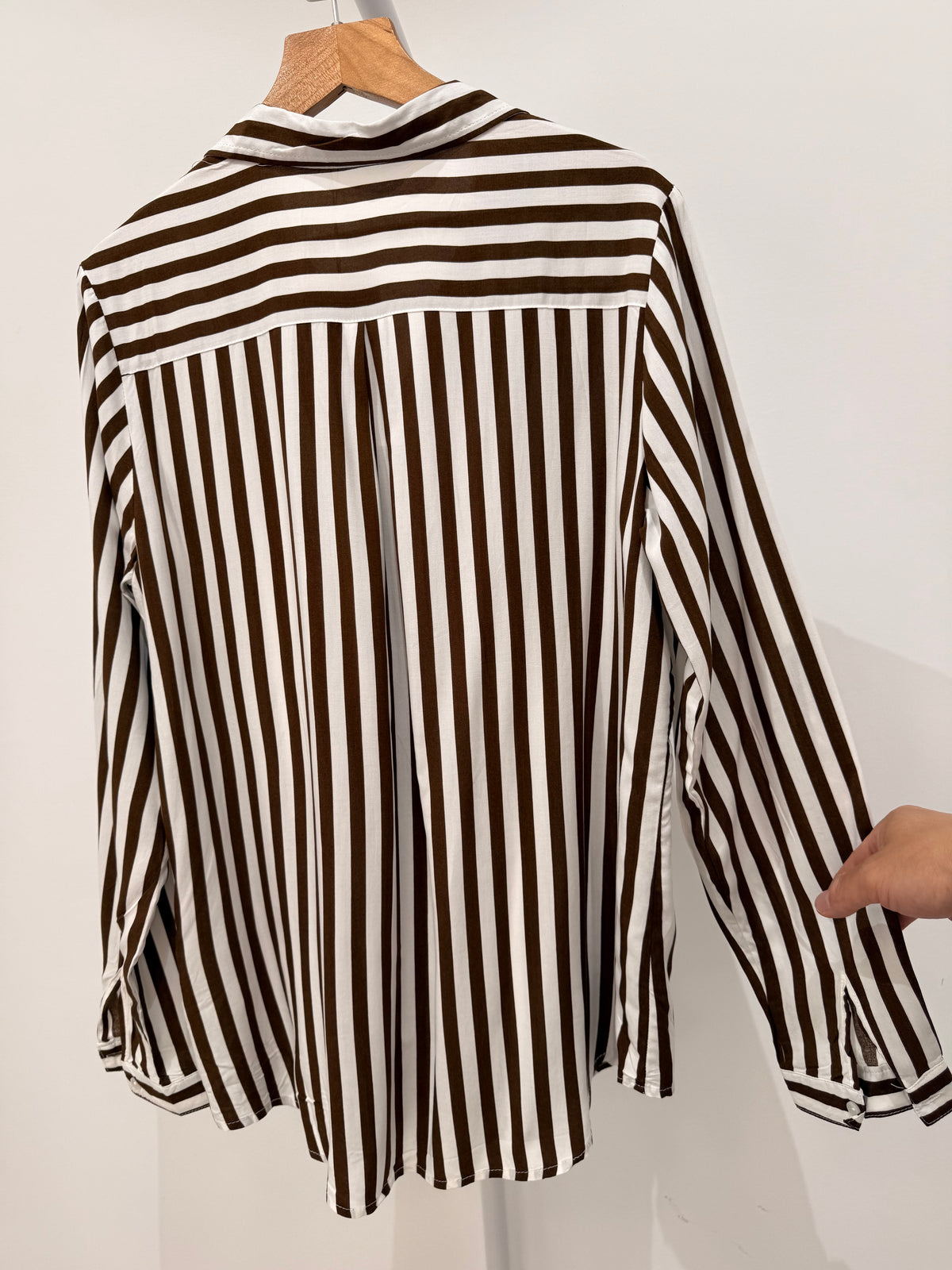 Camisa de rayas Marrón 2282