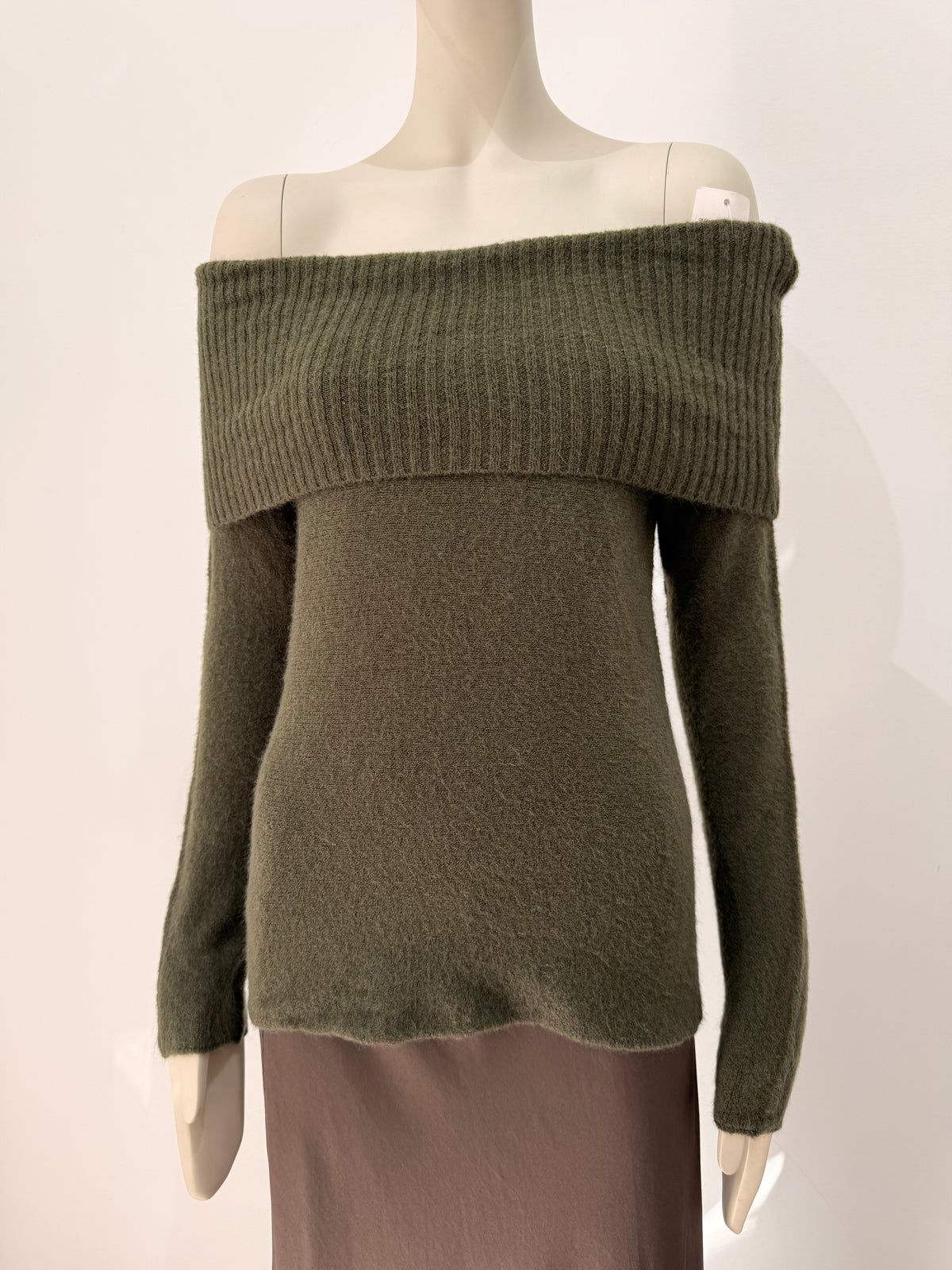 Jersey de punto estilo Bardot (hombros descubiertos) 8596