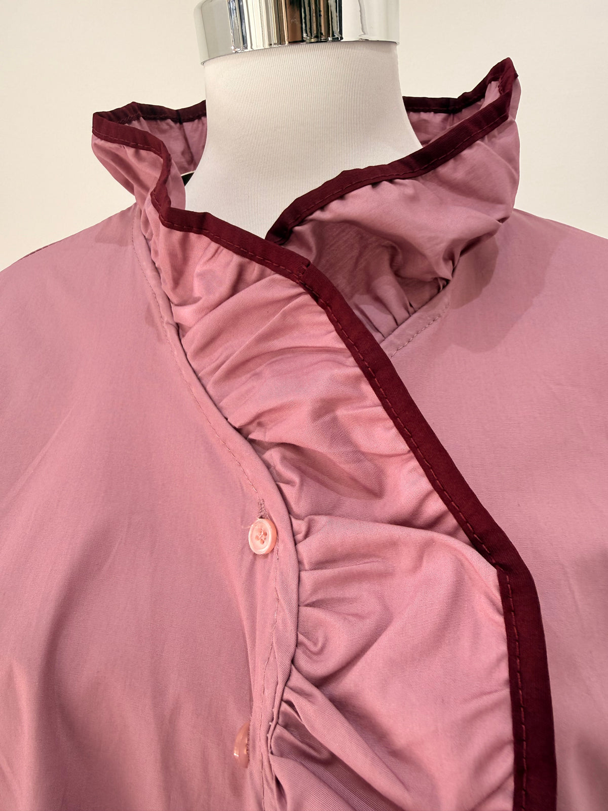 Camisa con volantes 39818
